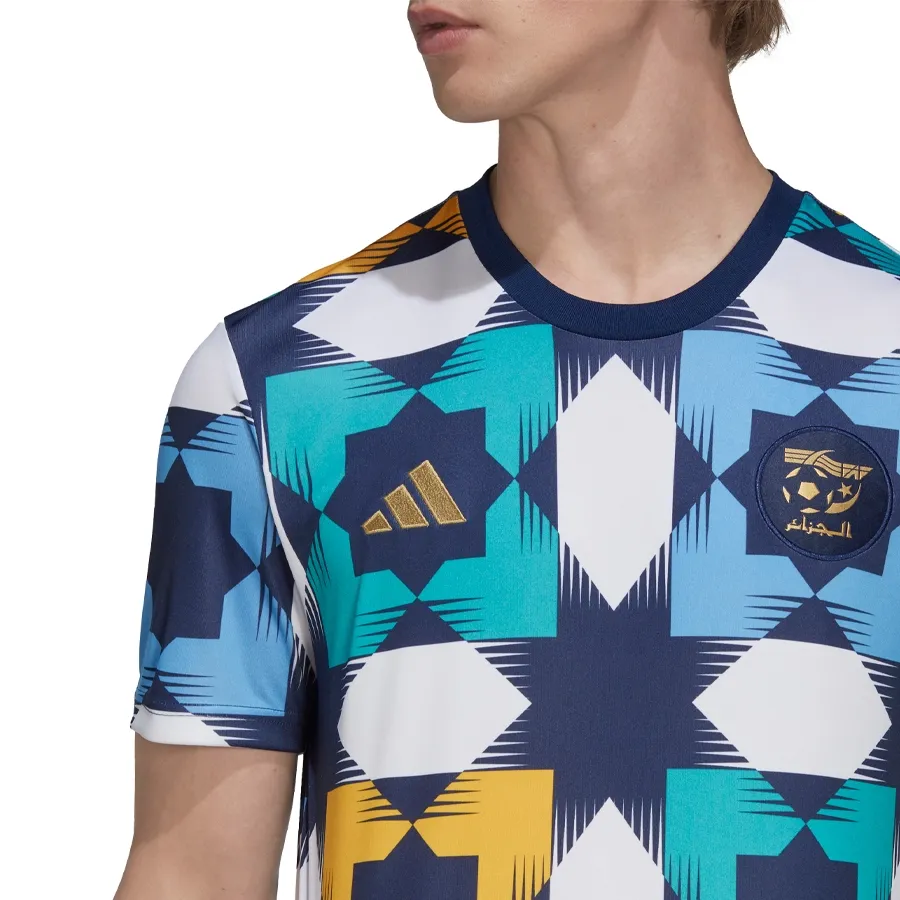 Imagen 4 de 5 de Camiseta adidas Prepartido Argelia 22-MARINO/CELESTE/AMARILLO QUEMADO