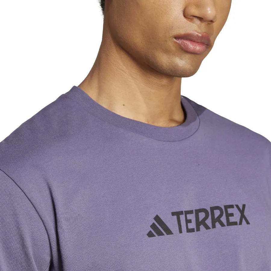 Imagen 3 de 5 de Remera adidas Terrex Classic-VIOLETA