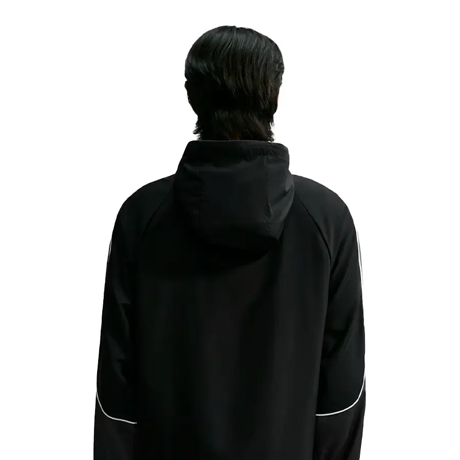 Imagen 1 de 3 de Campera Nike Academy+-NEGRO