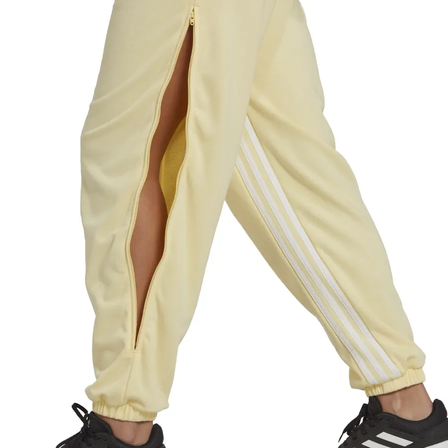 Imagen 3 de 5 de Pantalón adidas Hyperglam 3 Tiras Holgado-AMARILLO PASTEL/BLANCO