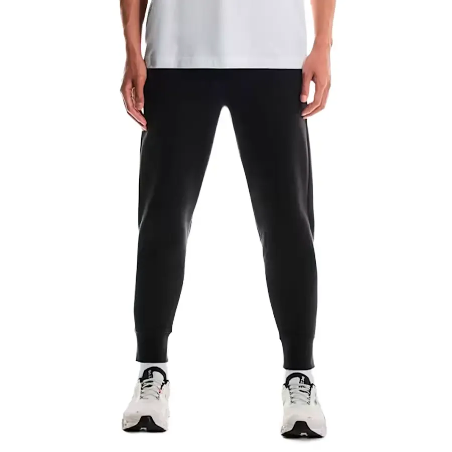 Imagen 0 de 4 de Pantalón On Focus Tech-NEGRO