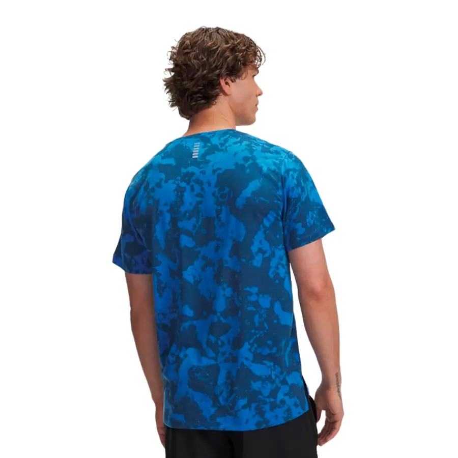 Imagen 1 de 3 de Remera Under Armour Launch Printed-AZUL/CELESTE