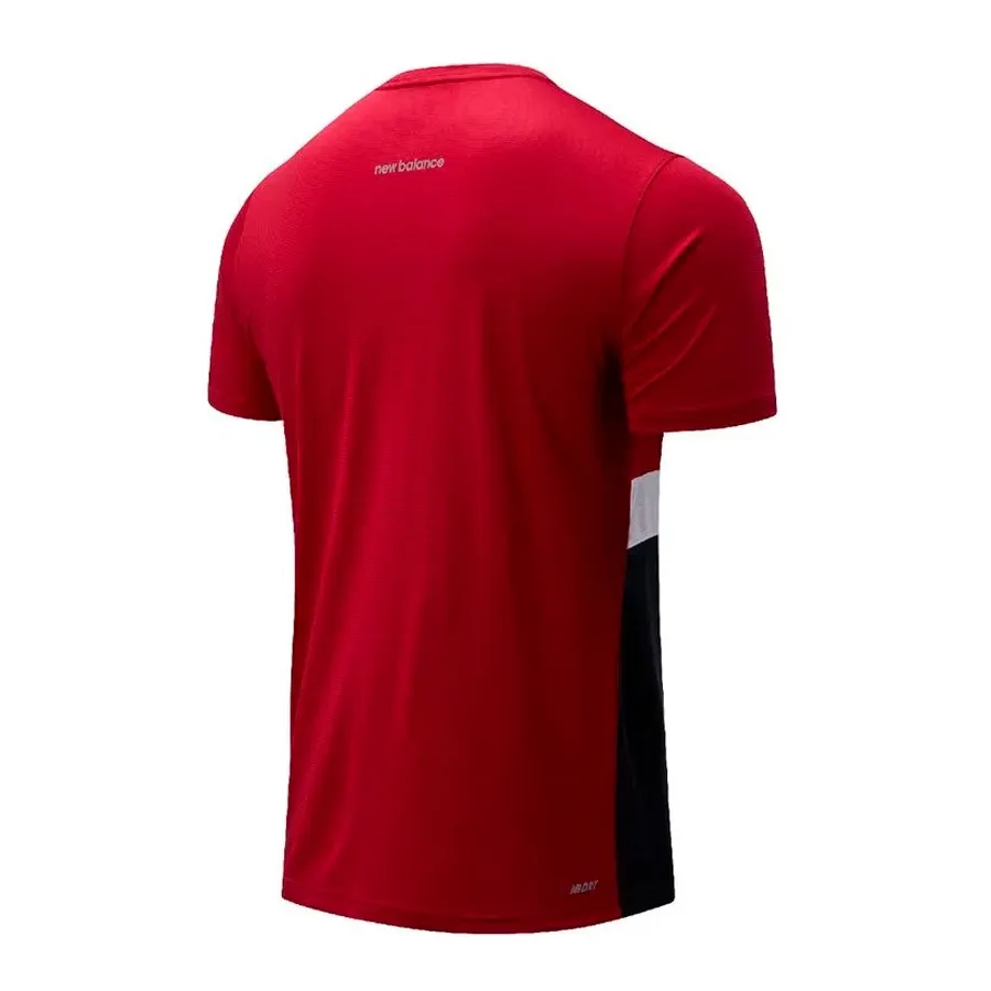 Imagen 1 de 2 de Remera New Balance Striped Accelerate-ROJO/NEGRO/BLANCO