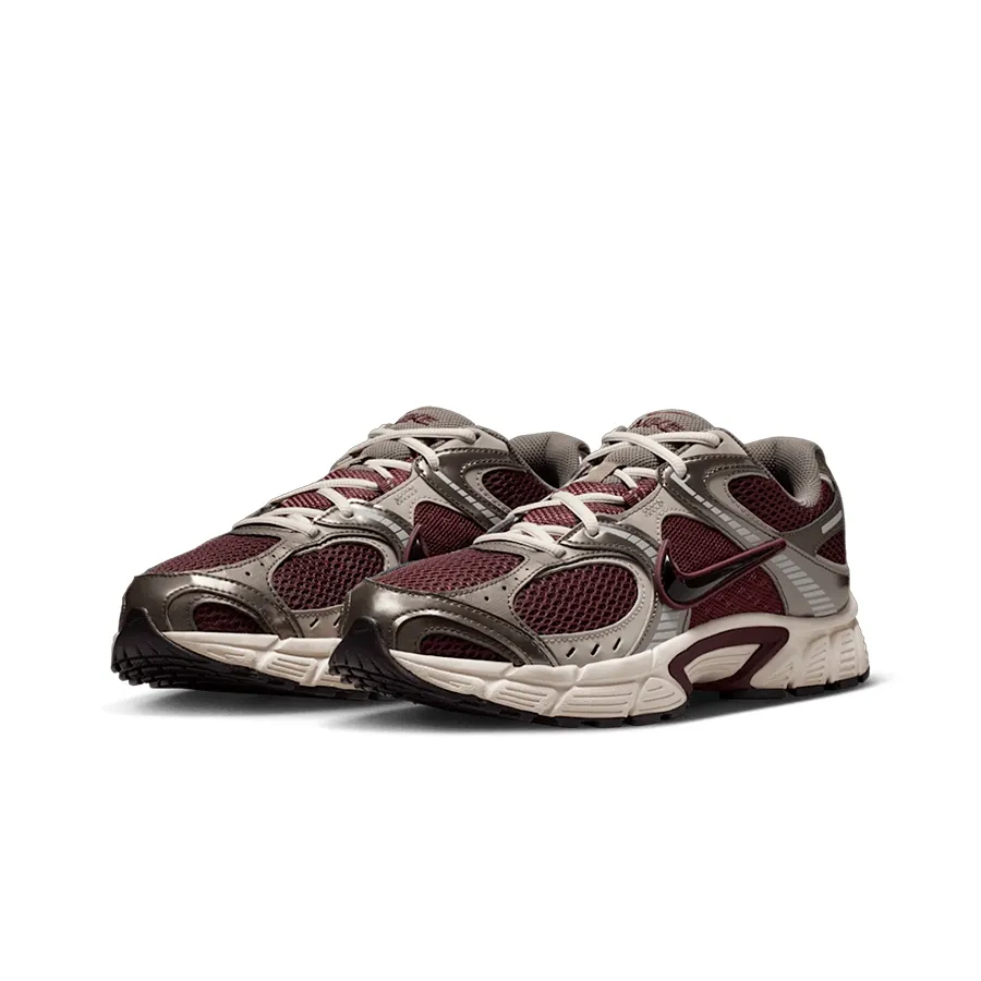 Imagen 1 de 8 de Zapatillas Nike V5 Rnr-PLATA/MARRON/CRUDO