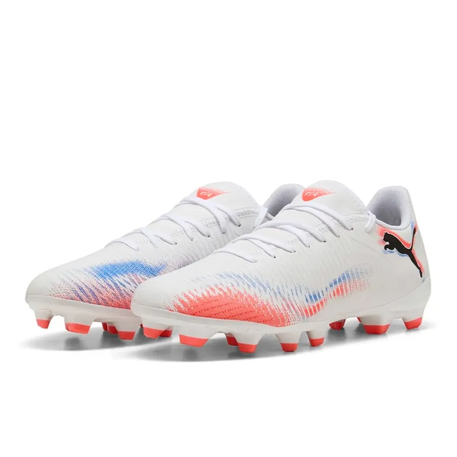 Imagen 1 de 6 de Botines Puma Future 8 play Fg/Ag-BLANCO/NARANJA FLUOR