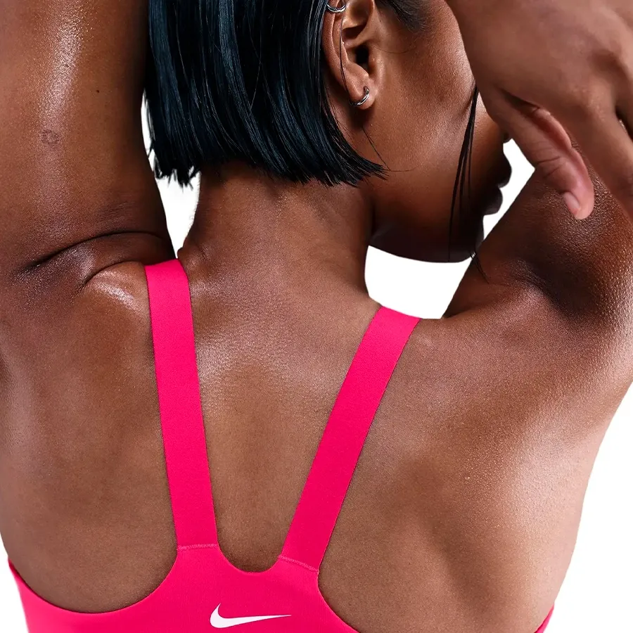 Imagen 4 de 5 de Top Nike Deportivo-FUCSIA