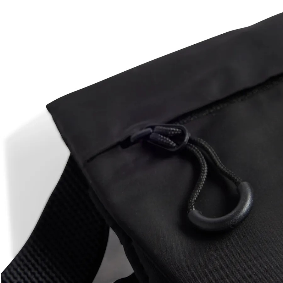 Imagen 4 de 7 de Bolso adidas Run Pocket-NEGRO