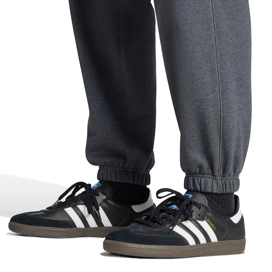 Imagen 4 de 5 de Pantalón adidas Mercedes Amg Petronas FormuLa One Team-GRAFITO