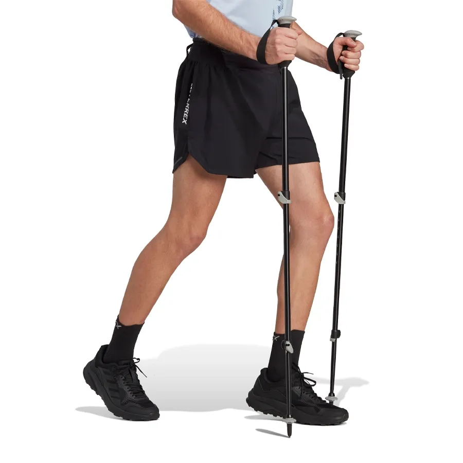 Imagen 4 de 8 de Shorts adidas Terrex Agravic-NEGRO