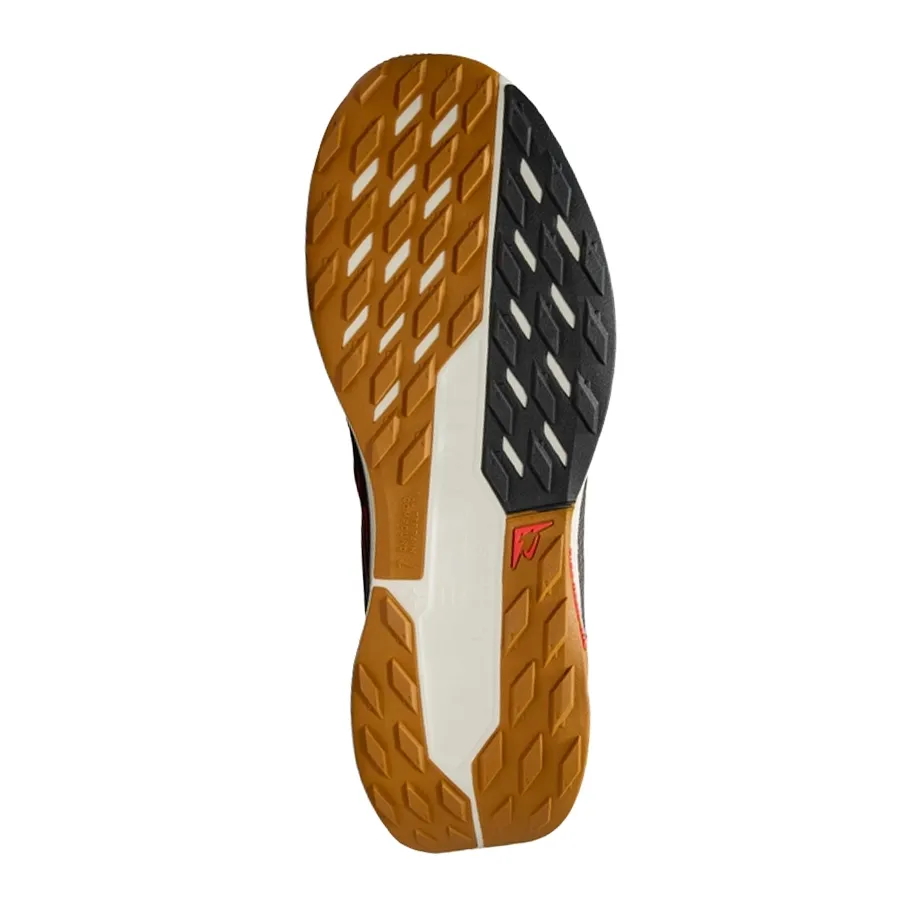 Imagen 4 de 7 de Zapatillas Nike Pegasus Trail 5-BLANCO/NEGRO/DORADO