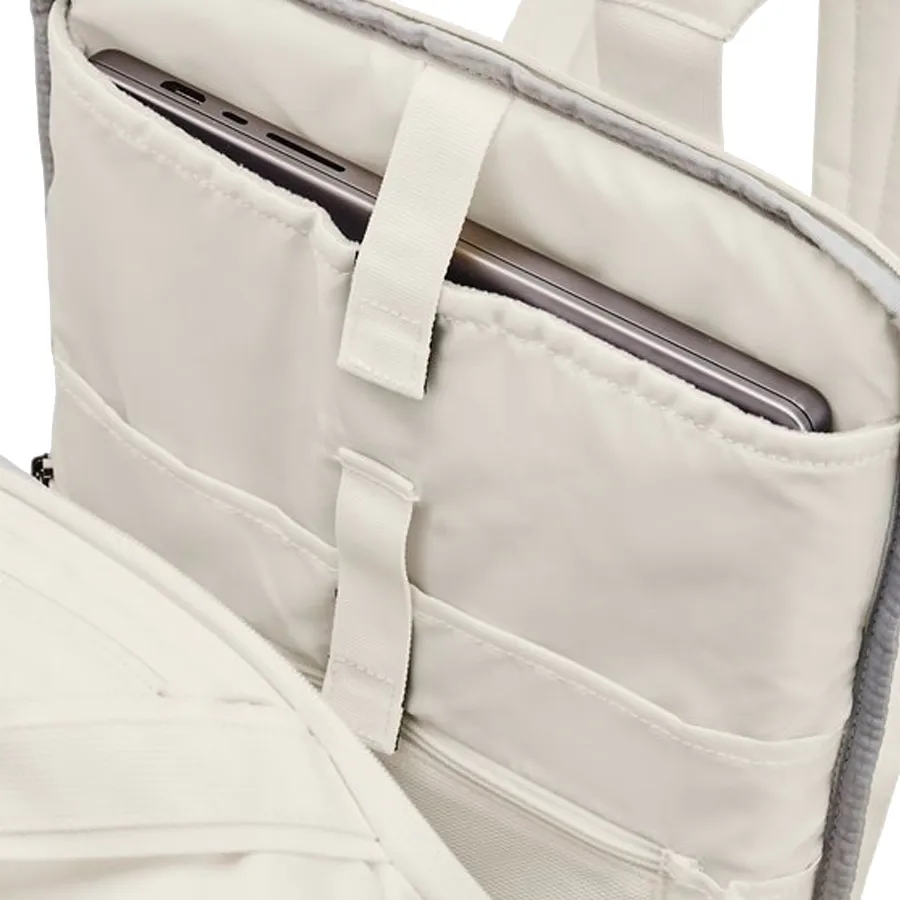 Imagen 6 de 9 de Mochila Under Armour Project Rock Box-BLANCO