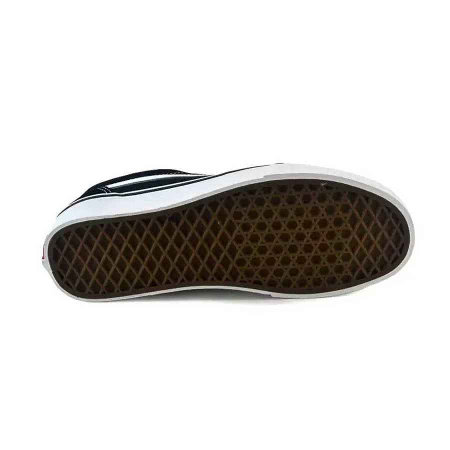 Imagen 3 de 4 de Zapatillas Vans Ward-NEGRO/BLANCO