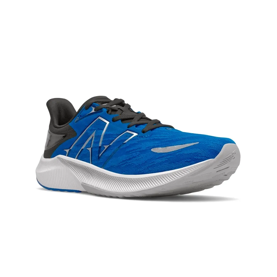 Imagen 1 de 4 de Zapatillas New Balance FuelCell Propel V3-AZUL/NEGRO/BLANCO