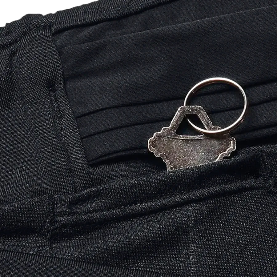 Imagen 2 de 4 de Shorts Under Armour Launch Elite 7" Short-NEGRO