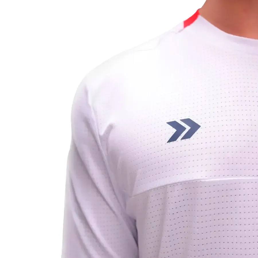 Imagen 1 de 4 de Camiseta Atomik Remera  San Lorenzo Entrenamiento 25-BLANCO