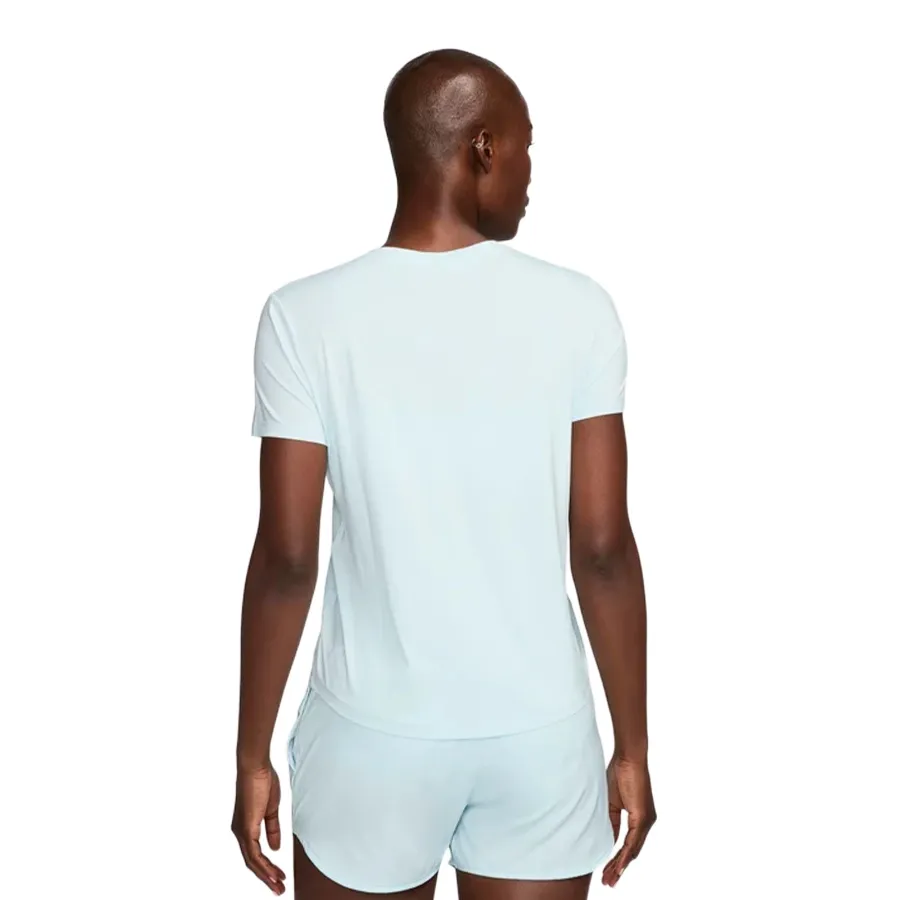 Imagen 1 de 4 de Remera Nike One Classic-AQUA