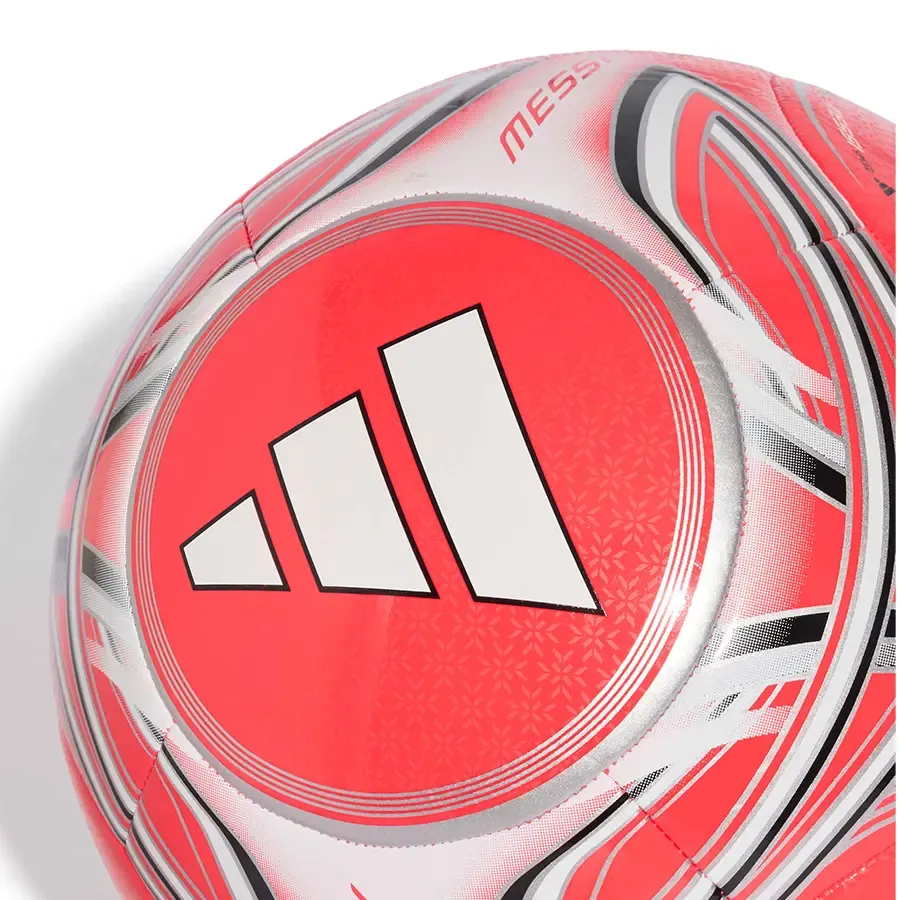 Imagen 2 de 4 de Pelota adidas Club Messi-ROJO/BLANCO/NEGRO