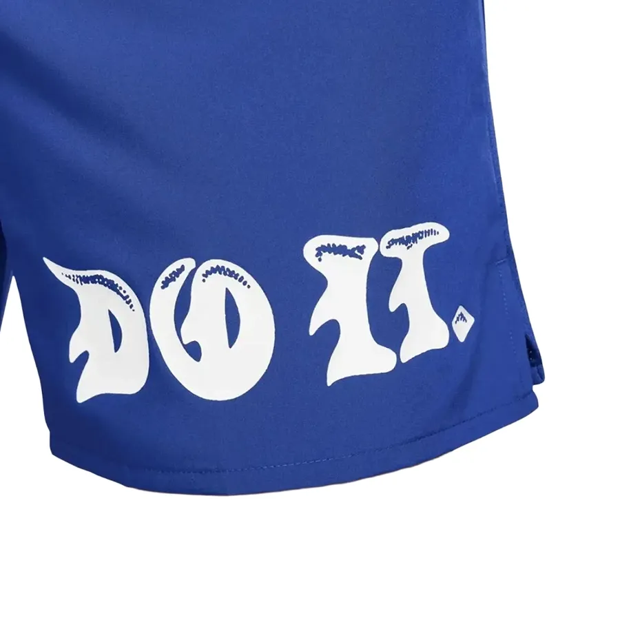 Imagen 2 de 5 de Short Nike Dri-FIT Challenger-AZUL