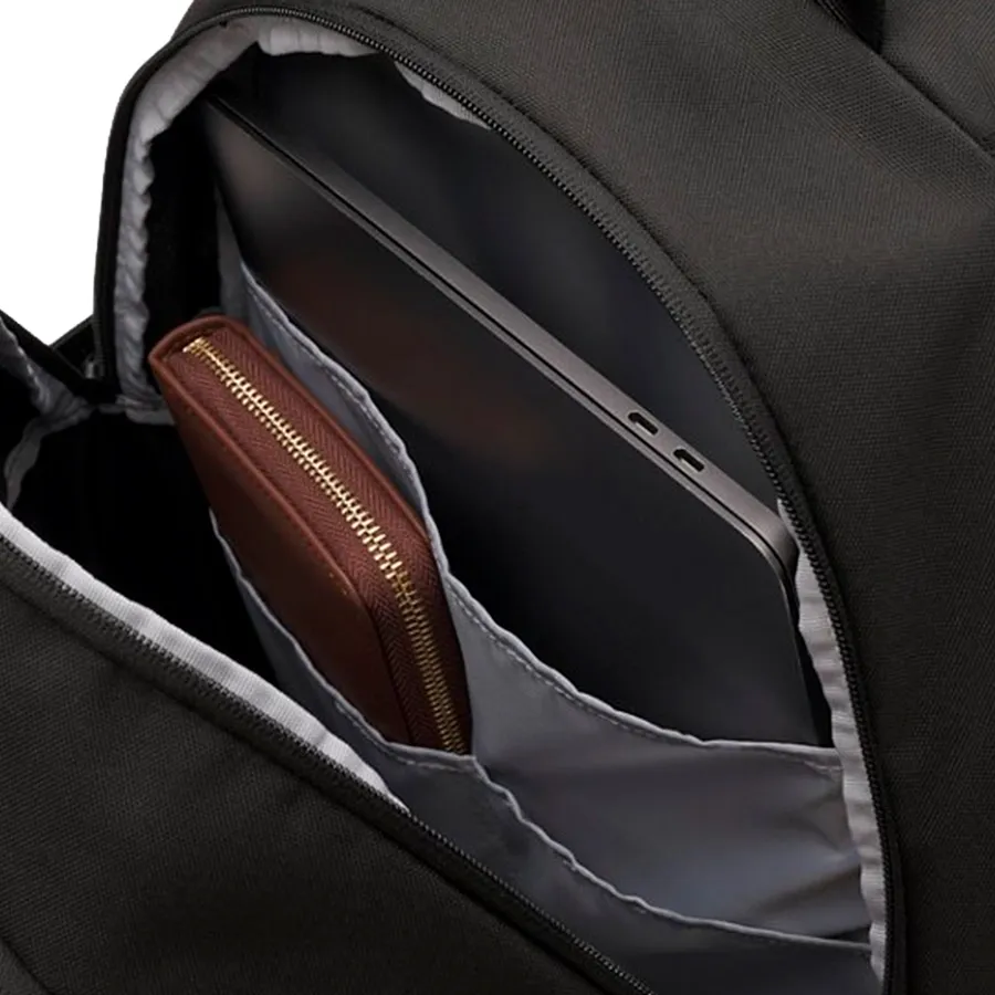 Imagen 3 de 5 de Mochila Under Armour Hustle Sport 6.0-NEGRO