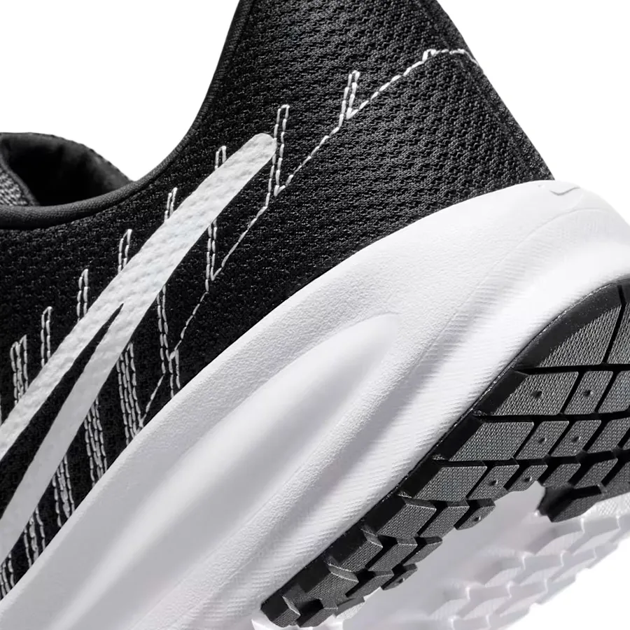 Imagen 7 de 8 de Zapatillas Nike Run Defy-NEGRO/BLANCO