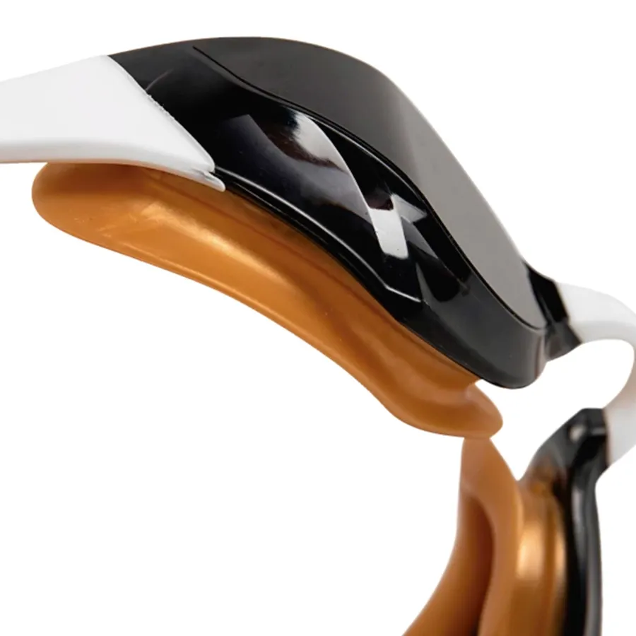 Imagen 4 de 7 de Antiparras Arena Cobra Edge Swipe-NEGRO/DORADO