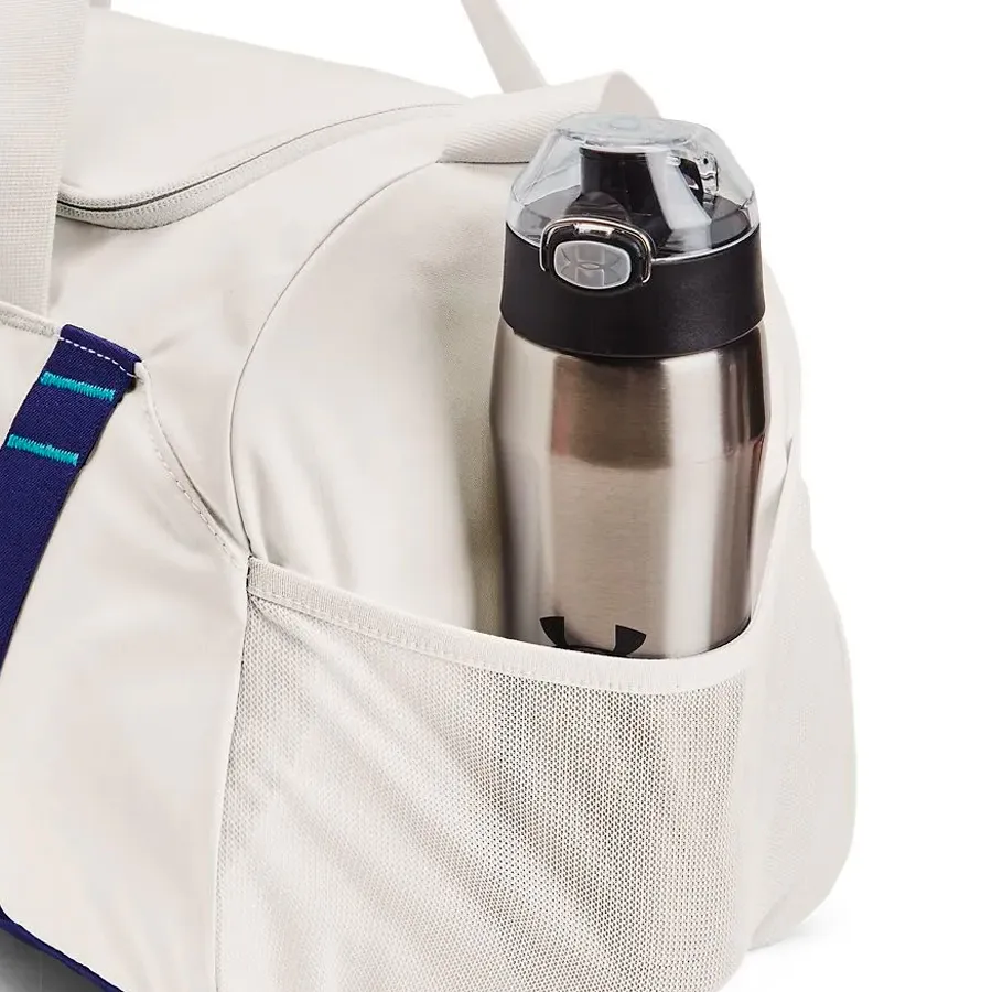 Imagen 4 de 7 de Bolso Under Armour Undeniable Signature-BLANCO