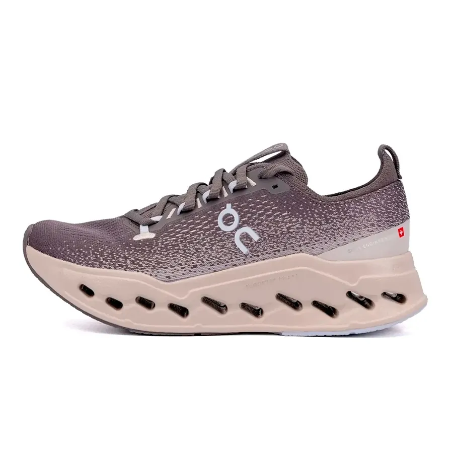 Imagen 2 de 5 de Zapatillas On Cloudsurfer Max-GRAFITO/BLANCO
