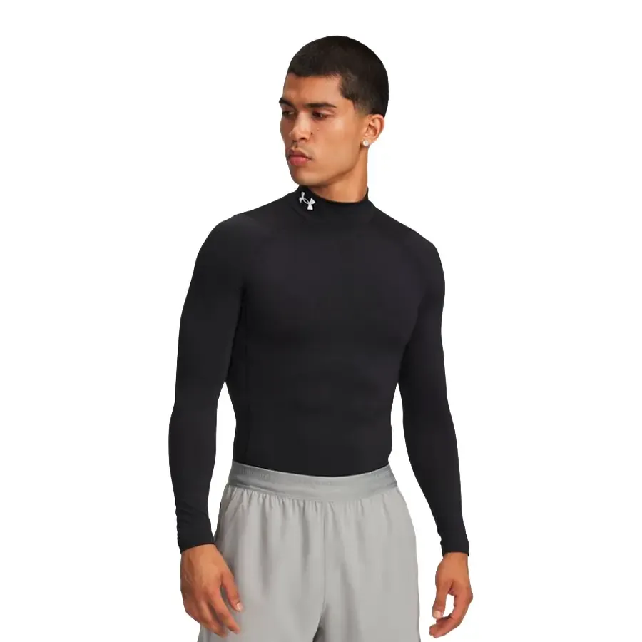 Imagen 0 de 5 de Remera Under Armour HeatGear Mock-NEGRO