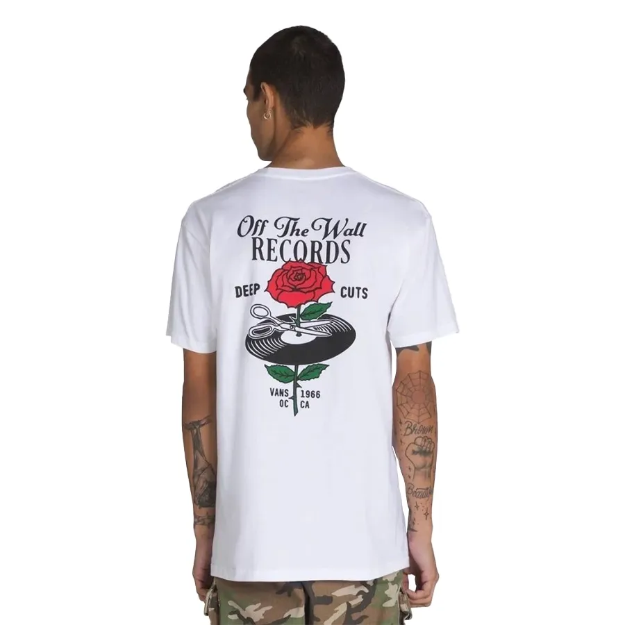 Imagen 1 de 3 de Remera Vans Deep Cut Ss-BLANCO