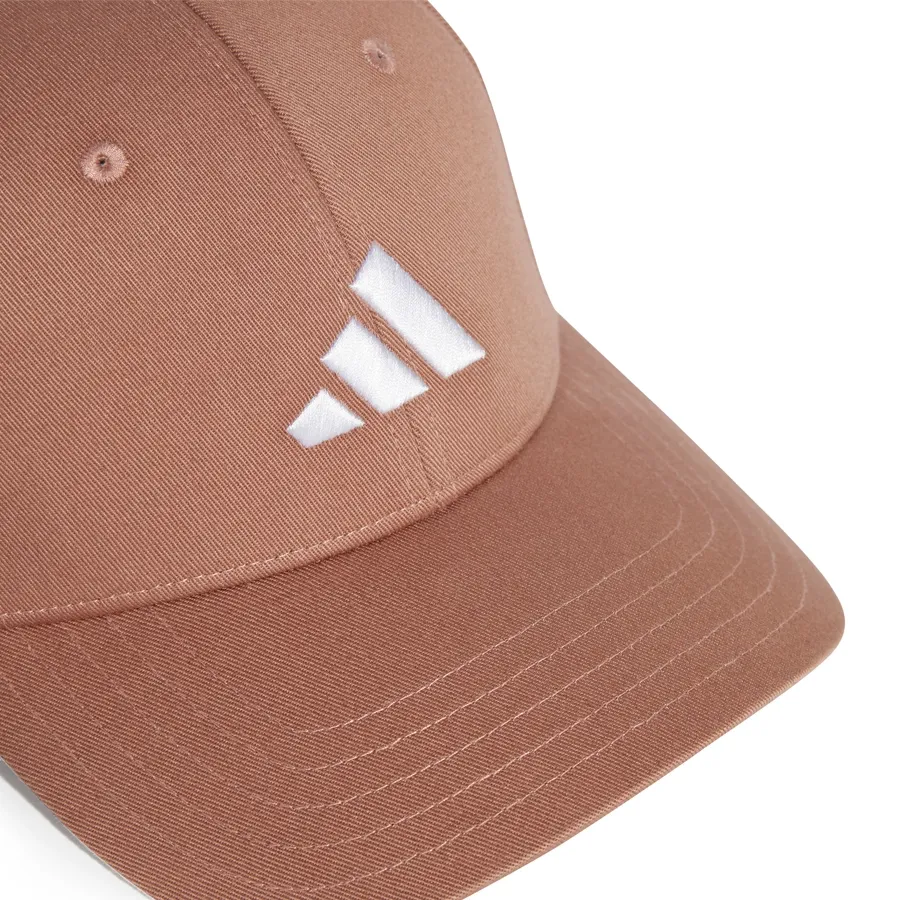 Imagen 3 de 4 de Gorra adidas New Logo-MARRON/BLANCO