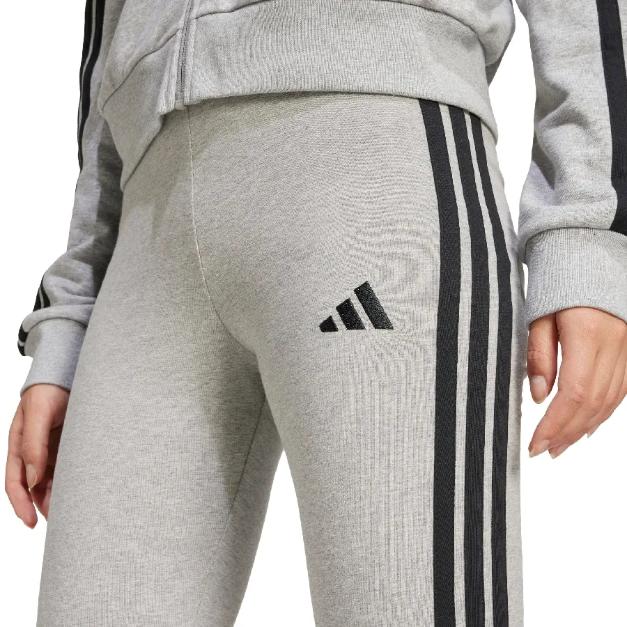 Imagen 3 de 5 de Calza adidas Essentials 3 Stripes-GRIS
