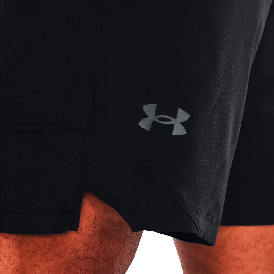 Imagen 3 de 4 de Shorts Under Armour Vanish Woven 8"-NEGRO