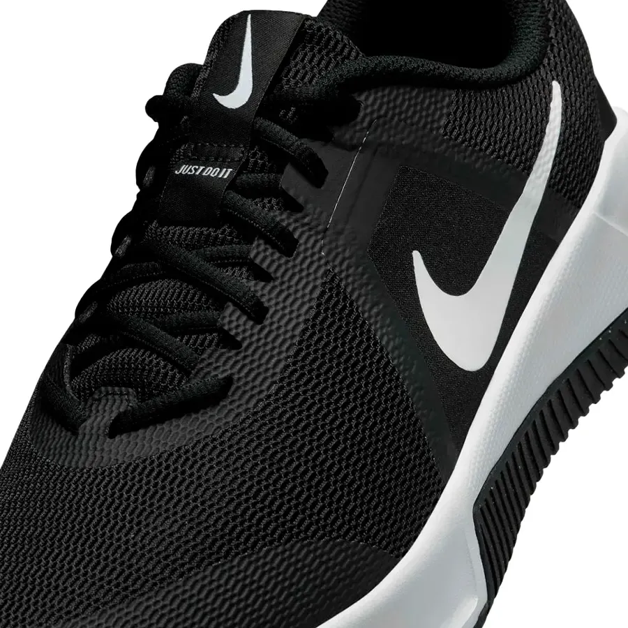 Imagen 6 de 8 de Zapatillas Nike Mc Trainer 3-NEGRO/BLANCO