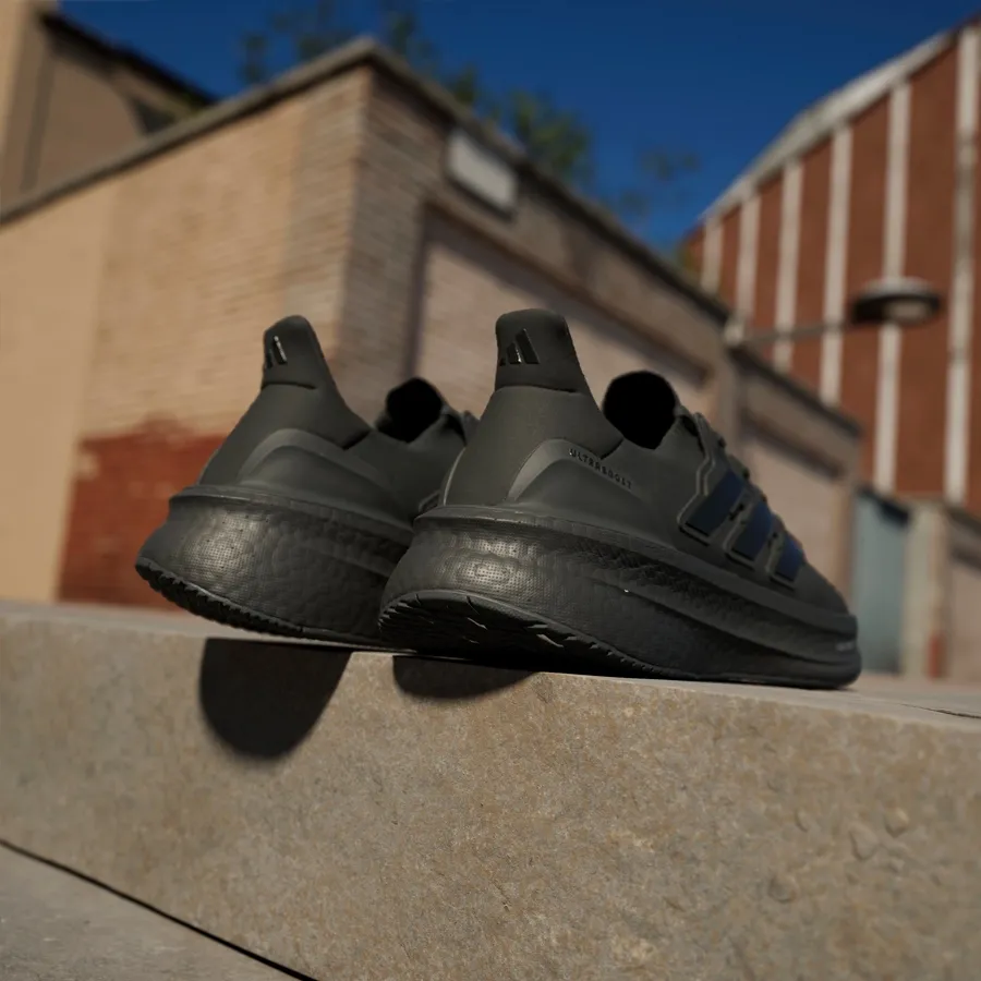 Imagen 10 de 12 de Zapatillas adidas Ultraboost 5-NEGRO