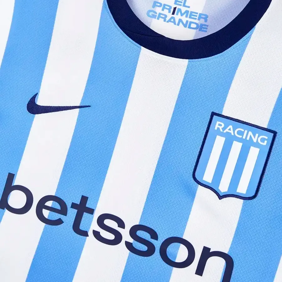 Imagen 2 de 3 de Camiseta Nike Local Racing Club 26-BLANCO/CELESTE