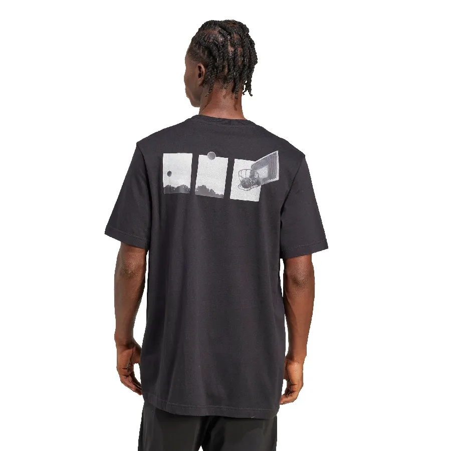 Imagen 2 de 4 de Remera adidas Lens Power Of Three Hoop Graphic-NEGRO