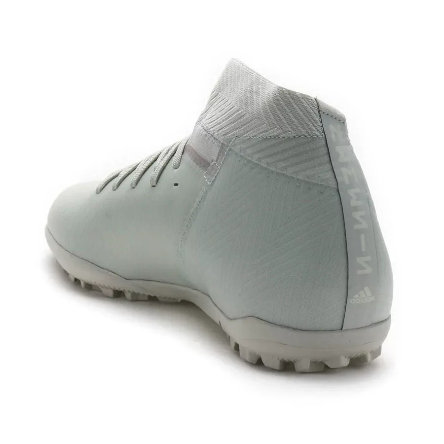 Imagen 2 de 5 de Botines adidas Nemeziz Tango 18.3 M-GRIS/NEGRO