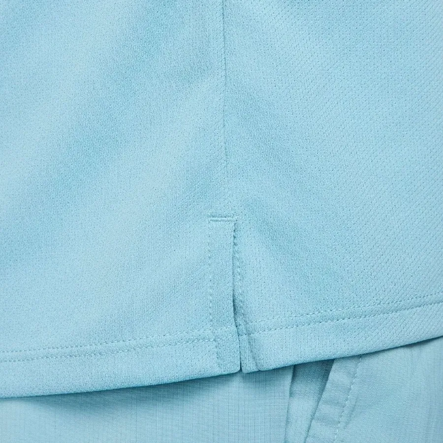 Imagen 3 de 4 de Remera Nike Dri-Fit Uv Miler-CELESTE