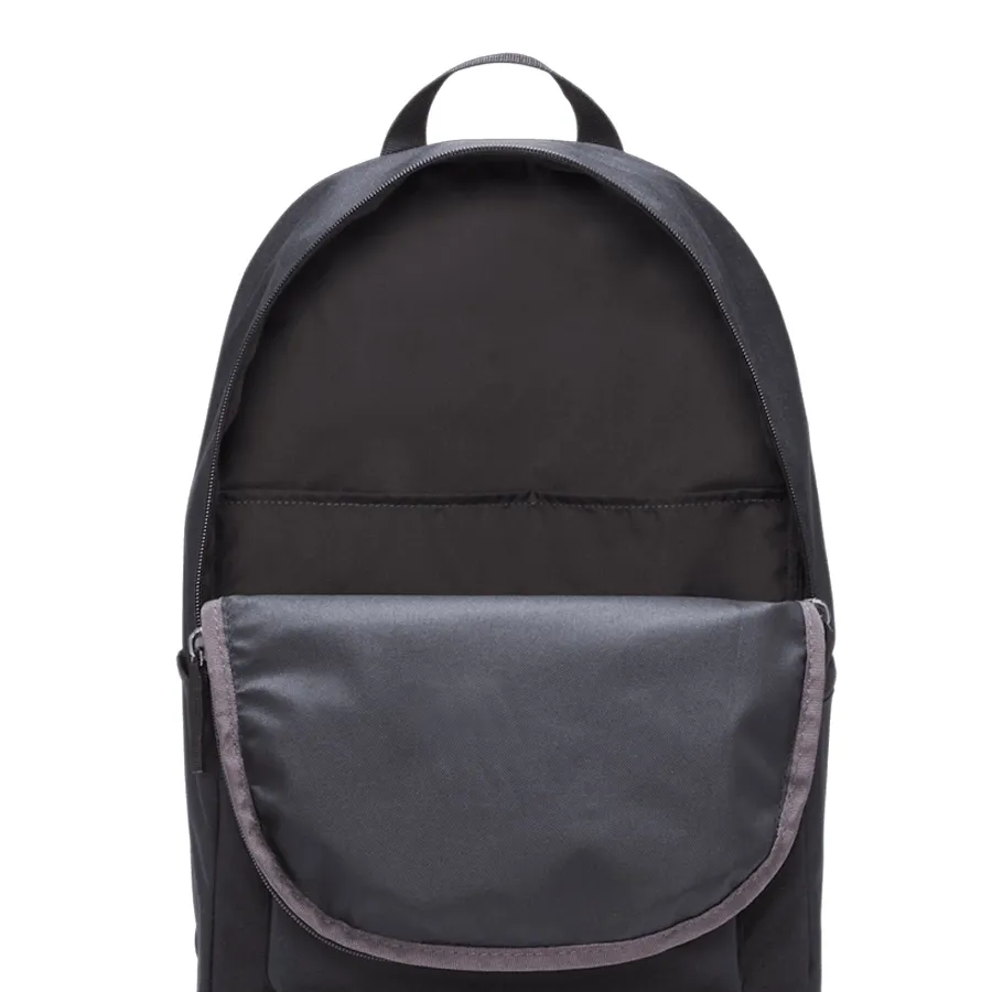 Imagen 3 de 6 de Mochila Nike Heritage-NEGRO