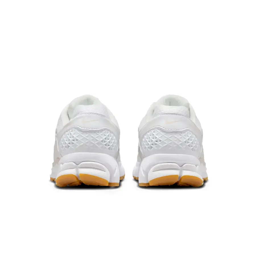 Imagen 5 de 8 de Zapatillas Nike Zoom Vomero 5-BLANCO/BEIGE
