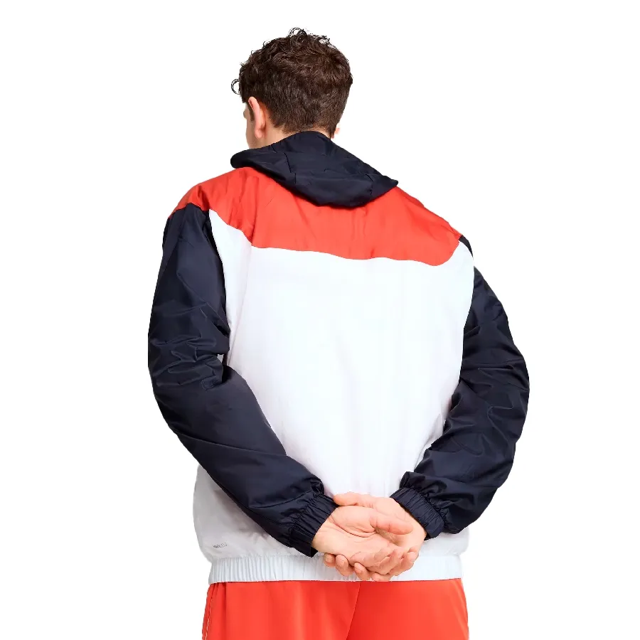 Imagen 3 de 6 de Campera Puma Essentials Relaxed Windbreaker-BLANCO/AZUL MARINO/ROJO