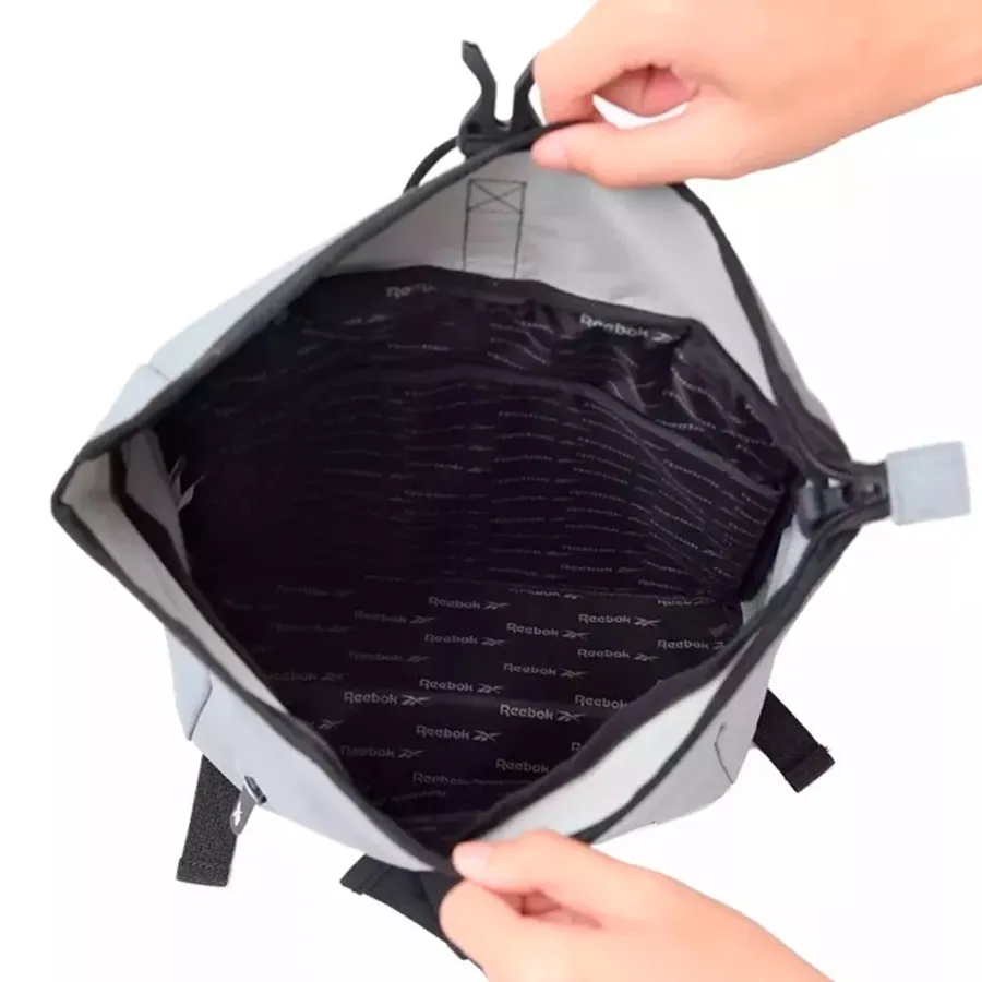 Imagen 2 de 3 de Mochila Rebook Portanotebook-GRIS