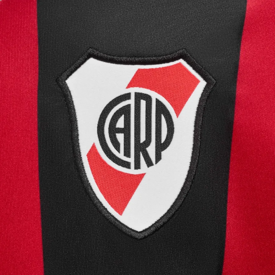 Imagen 2 de 3 de Camiseta adidas Alternativa River Plate 25/26-NEGRO/ROJO