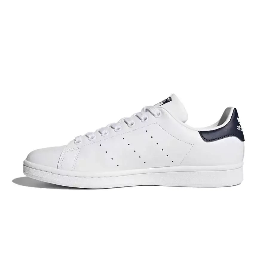 Imagen 1 de 6 de Zapatillas adidas originals Stan Smith-BLANCO/MARINO