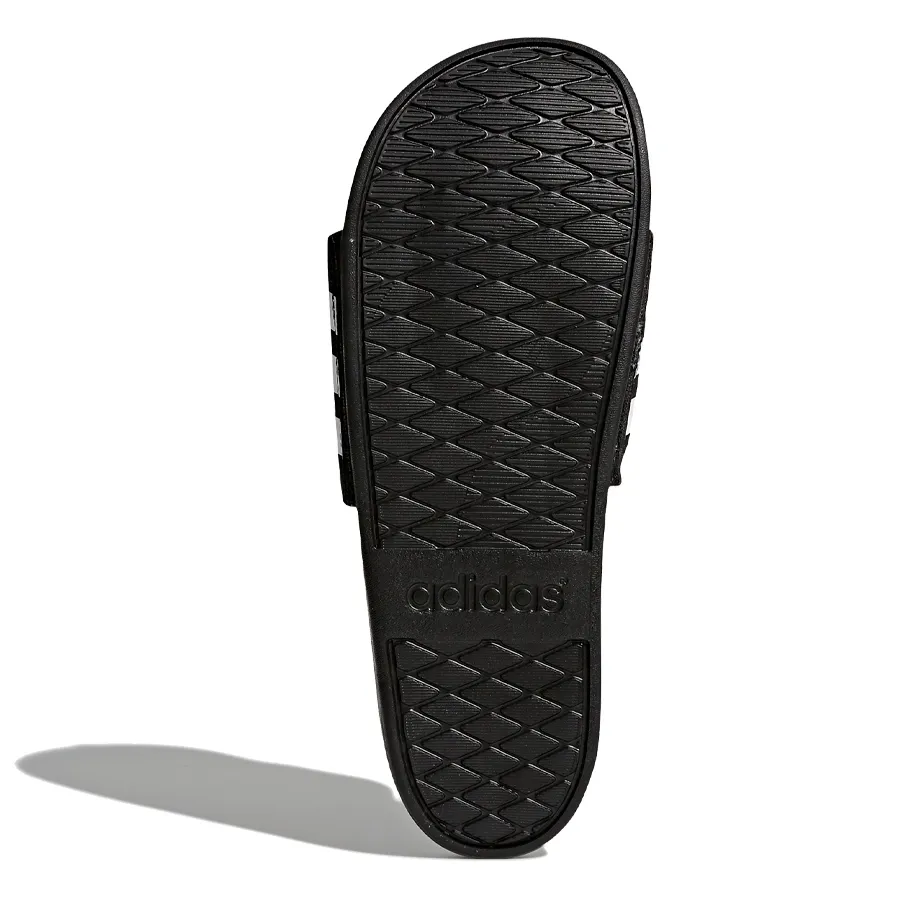 Imagen 3 de 6 de Ojotas adidas Adilette Comfort-NEGRO/BLANCO