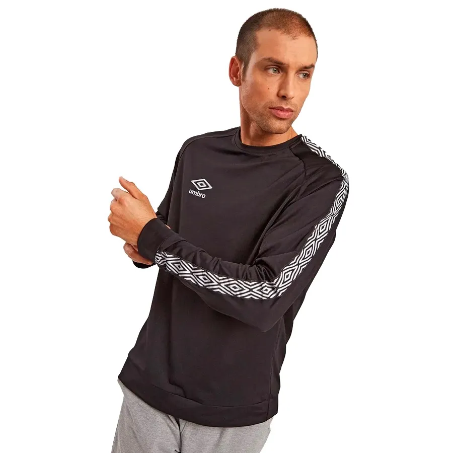 Imagen 2 de 5 de Buzo Umbro Galon-NEGRO