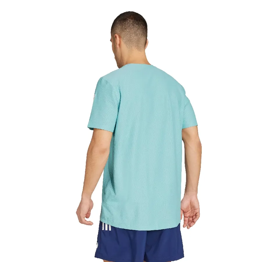 Imagen 2 de 4 de Remera adidas Own the Run-CELESTE