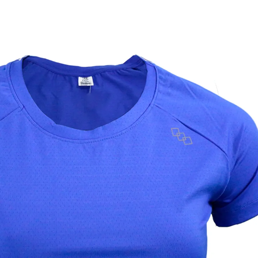 Imagen 2 de 3 de Remera Kamp Gisla Dama-AZUL
