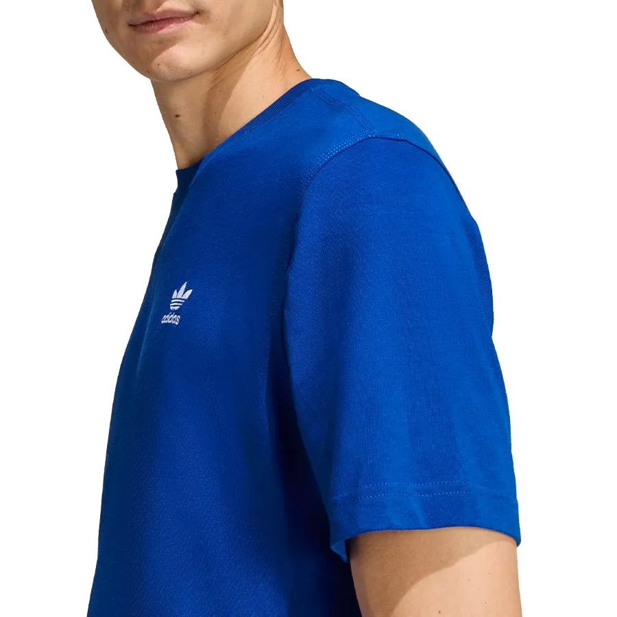 Imagen 4 de 5 de Remera adidas originals Trifolio Essentials-AZUL FRANCIA