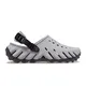 sandalias-crocs-echo-reflective-clog-PLATA- NEGRO